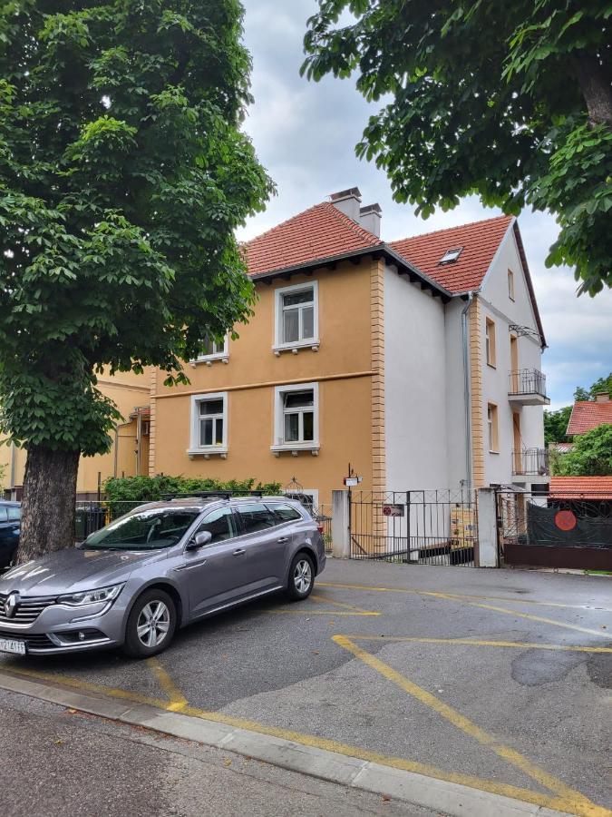 Apartmán Apartman Buzanova Záhřeb Exteriér fotografie